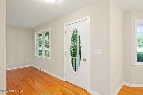 16 Dandelion Dr, Gansevoort, NY 12831 photo 13