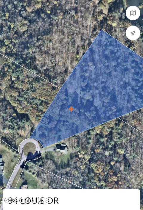 94 Louis Dr, West Sand Lake, NY 12196