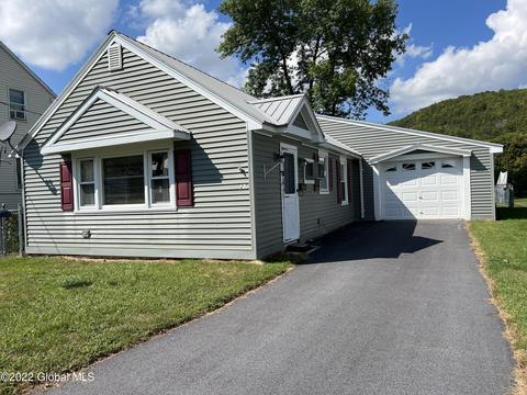 27 Champlain Ave, Whitehall, NY 12887 photo 1