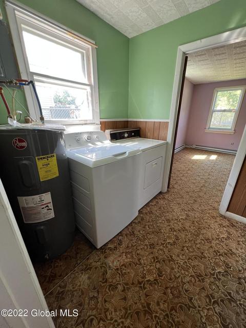 27 Champlain Ave, Whitehall, NY 12887 photo 14