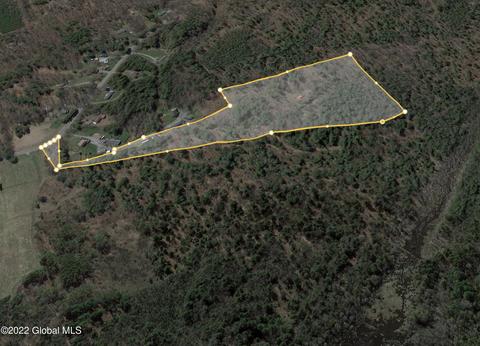 279 Smith Rd, Amsterdam, NY 12010 photo 6