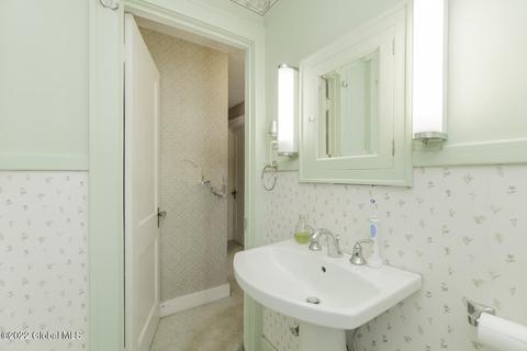 1148 Garner Ave, Schenectady, NY 12309 photo 43