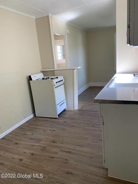 660 3rd Ave, Troy, NY 12182 photo 10