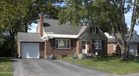 1233 Sumner Ave, Schenectady, NY 12309 photo 2