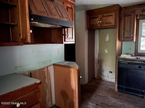 112 Kane Rd, Fonda, NY 12068 photo 4