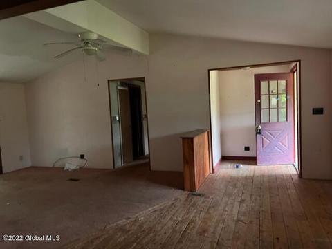 112 Kane Rd, Fonda, NY 12068 photo 3