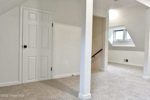 3271 E Old State Rd, Schenectady, NY 12303 photo 40