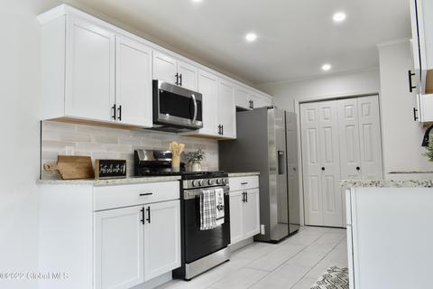 3271 E Old State Rd, Schenectady, NY 12303 photo 14