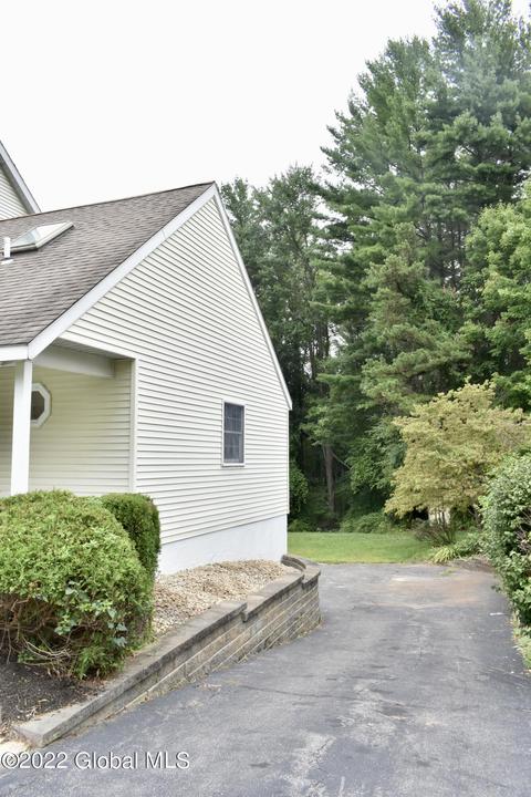 3271 E Old State Rd, Schenectady, NY 12303 photo 52