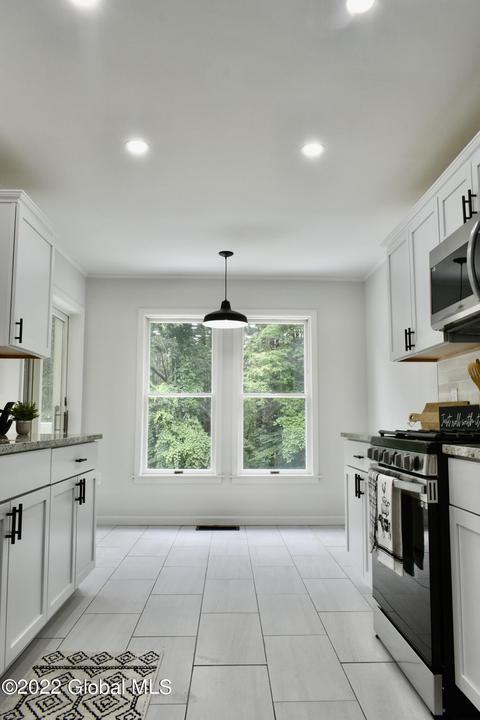 3271 E Old State Rd, Schenectady, NY 12303 photo 10