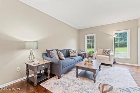 7 Mosall Dr, Slingerlands, NY 12159 photo 8