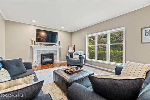 7 Mosall Dr, Slingerlands, NY 12159 photo 20