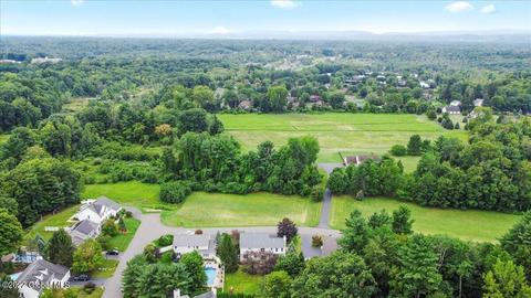 7 Mosall Dr, Slingerlands, NY 12159 photo 3