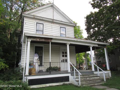 662 E Main St, Cobleskill, NY 12043 photo 5