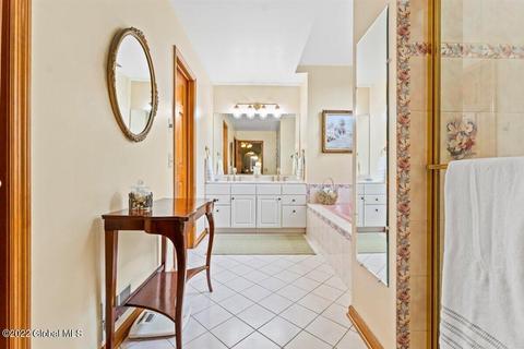 72 Deer Run Holw, Halfmoon, NY 12065 photo 34