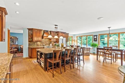 72 Deer Run Holw, Halfmoon, NY 12065 photo 11