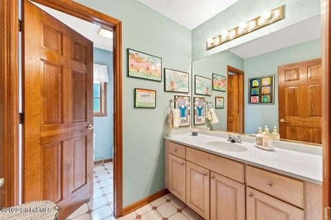 72 Deer Run Holw, Halfmoon, NY 12065 photo 27