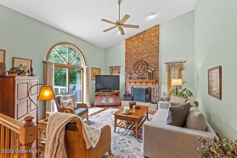 72 Deer Run Holw, Halfmoon, NY 12065 photo 20