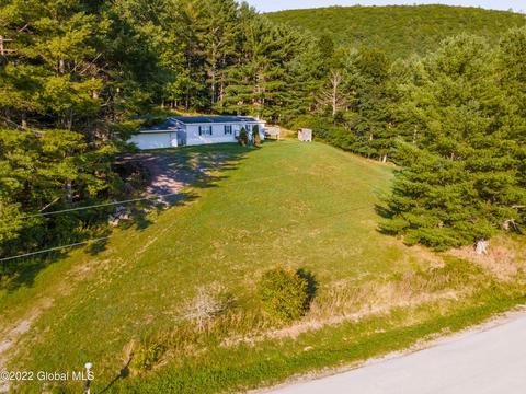 682 Mill Valley Rd, Middleburgh, NY 12122 photo 2