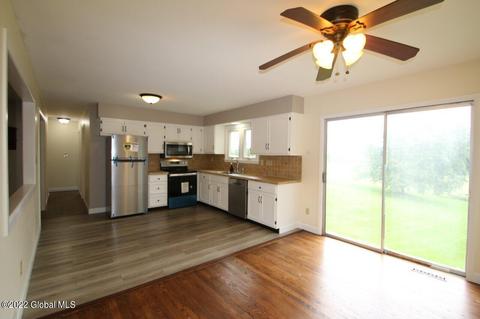 57 Appleton Rd, Rexford, NY 12148 photo 7