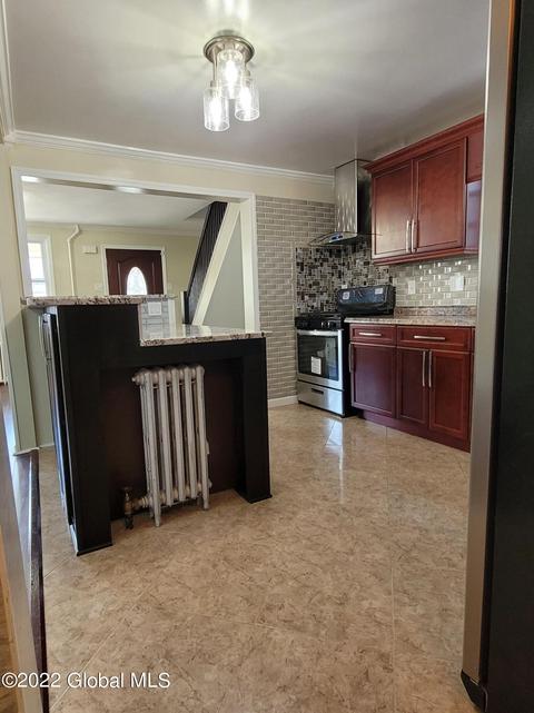 1029 Strong St, Schenectady, NY 12307 photo 10