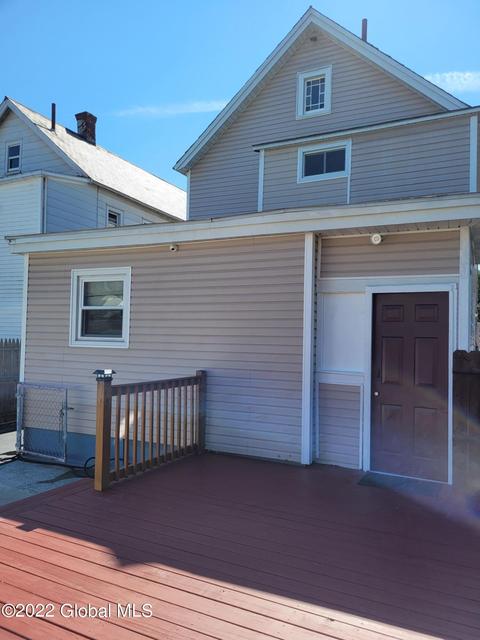 1029 Strong St, Schenectady, NY 12307 photo 4