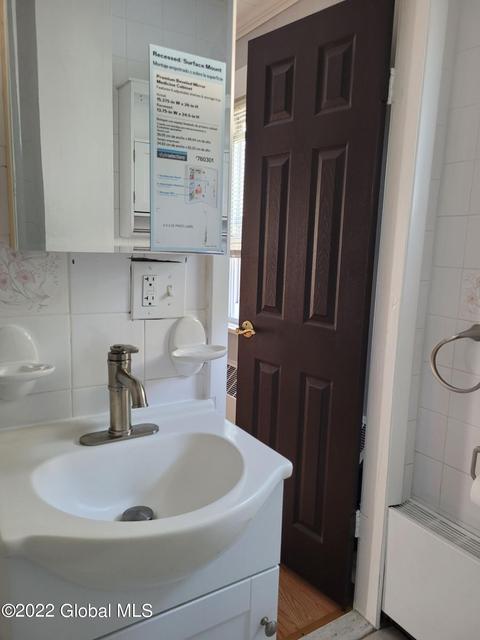 1029 Strong St, Schenectady, NY 12307 photo 28