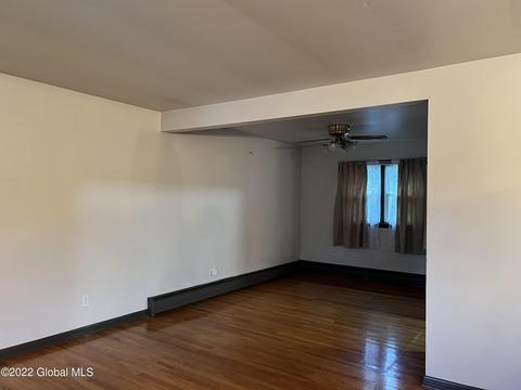 34 Lakeside Dr, Castleton On Hudson, NY 12033 photo 5