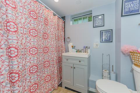 46 Heyden Rd, Troy, NY 12180 photo 20