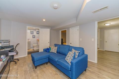 46 Heyden Rd, Troy, NY 12180 photo 15