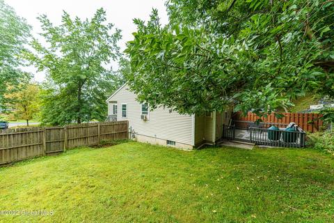46 Heyden Rd, Troy, NY 12180 photo 26
