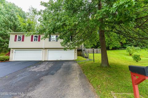 46 Heyden Rd, Troy, NY 12180 photo 1