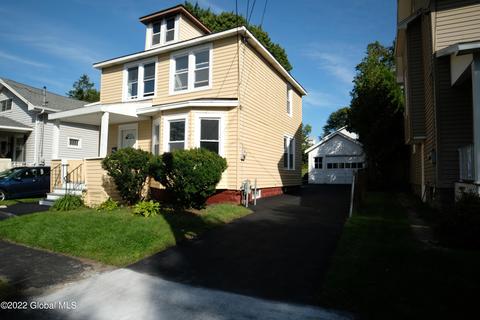 1084 Keyes Ave, Schenectady, NY 12309 photo 2