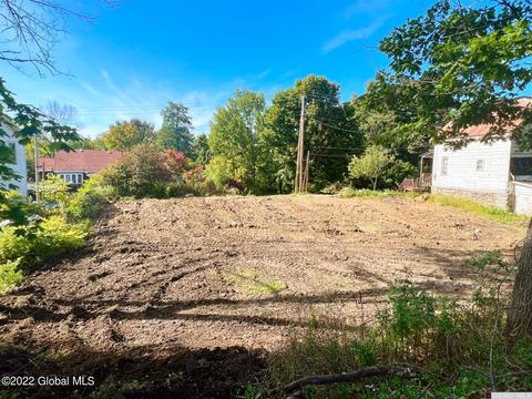 48-51 Block St, Philmont, NY 12565