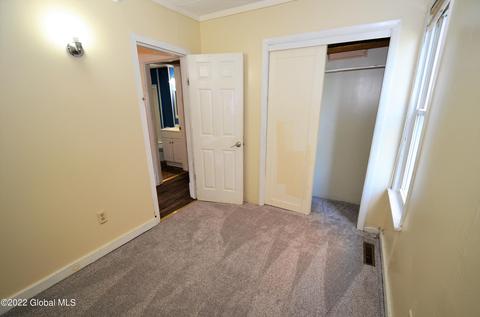 532 Lang St, Schenectady, NY 12308 photo 7