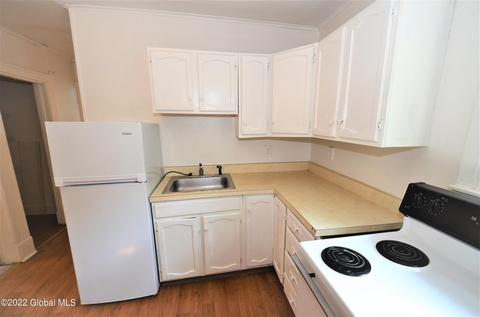 532 Lang St, Schenectady, NY 12308 photo 16