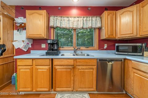 41 Miller Rd, Argyle, NY 12809 photo 14