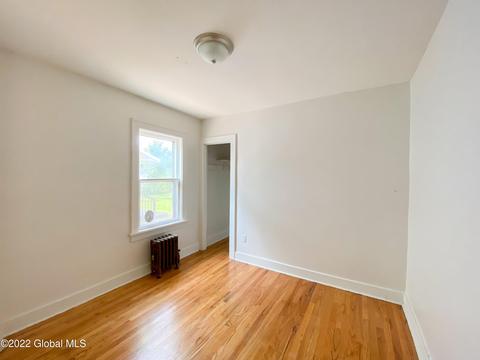 845 Curry Rd, Schenectady, NY 12306 photo 13