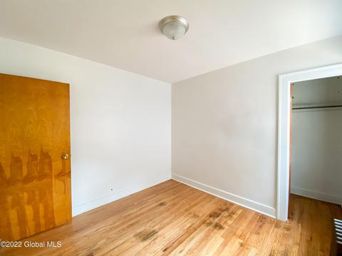 845 Curry Rd, Schenectady, NY 12306 photo 16