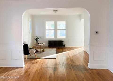 845 Curry Rd, Schenectady, NY 12306 photo 6