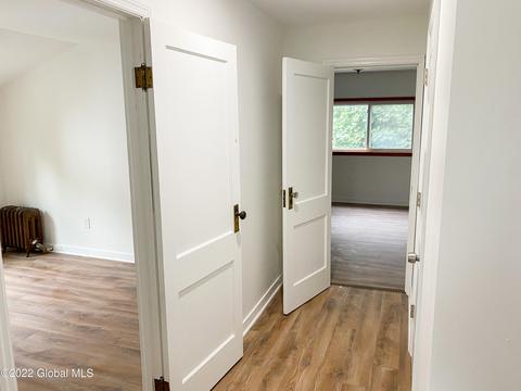 845 Curry Rd, Schenectady, NY 12306 photo 23
