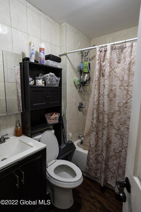 815 Hampton Ave, Schenectady, NY 12309 photo 22