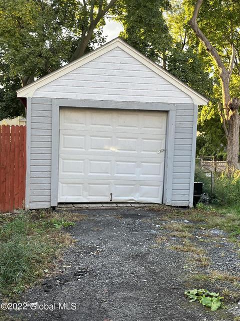 1813 Lenox Rd, Schenectady, NY 12308 photo 13