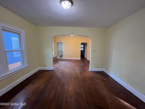 1813 Lenox Rd, Schenectady, NY 12308 photo 2