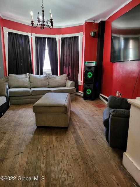 1525 Devine St, Schenectady, NY 12308 photo 5