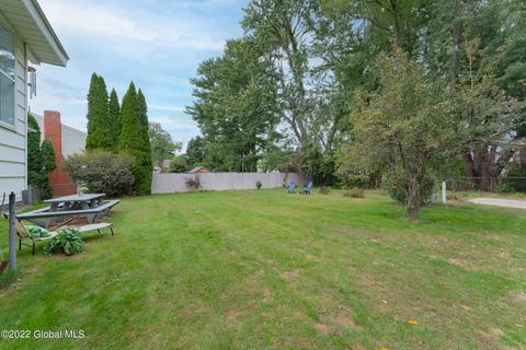 7 White Birch Ct, Schenectady, NY 12306 photo 32