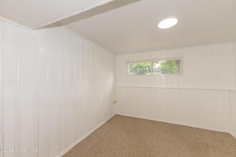 10 Greenock Rd, Delmar, NY 12054 photo 37