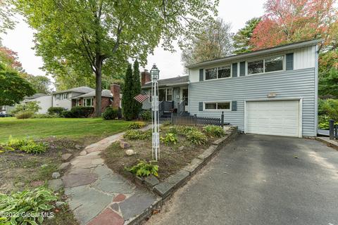 10 Greenock Rd, Delmar, NY 12054 photo 7