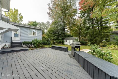 10 Greenock Rd, Delmar, NY 12054 photo 44