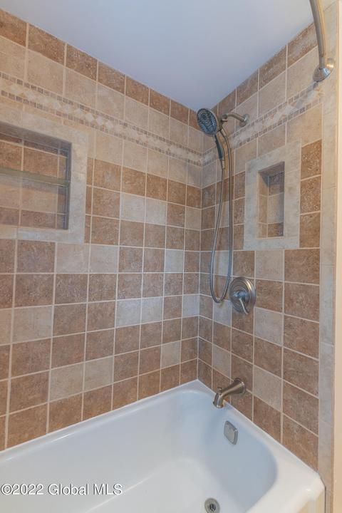10 Greenock Rd, Delmar, NY 12054 photo 34